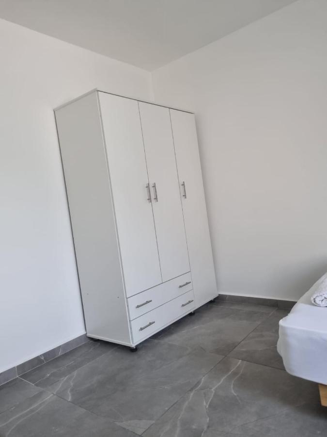 בובה של דירה Apartment Ейлат Екстериор снимка